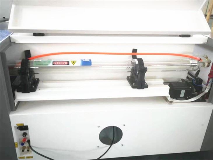 DW6040 Cheap 40w/60w Co2 Acrylic Engraving Macine