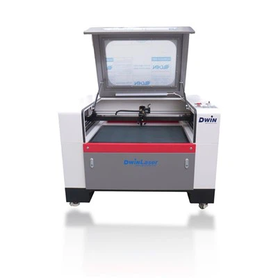 Wie eben ist die Gravurgenauigkeit einer CO2-Lasergravurmaschine?